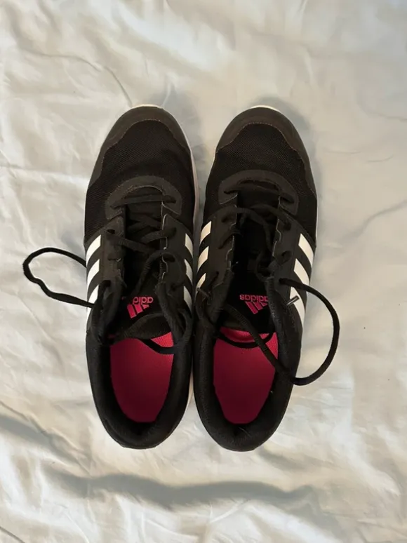 Adidas Sneaker