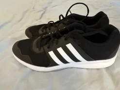 Adidas Sneaker