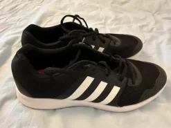 Adidas Sneaker