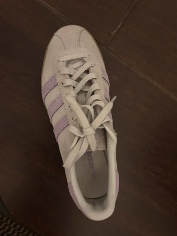 Adidas Sneaker