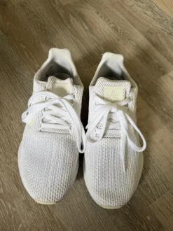 Adidas Sneaker