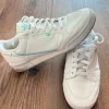 Adidas Sneaker