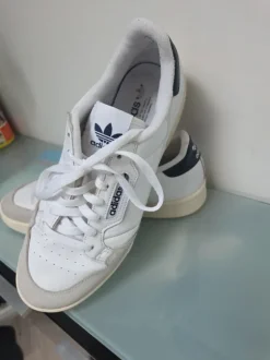 Adidas Sneaker