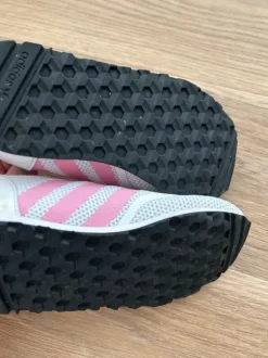 Adidas Sneaker 26
