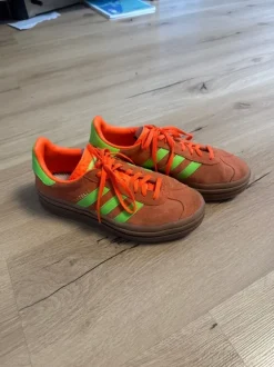 Adidas Sneaker Bold