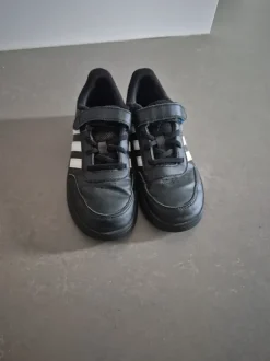 Adidas Sneaker Klett 33 schwarz Turnschuh Schuh