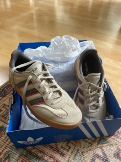 Adidas Sneaker Wildleder *ungetragen*