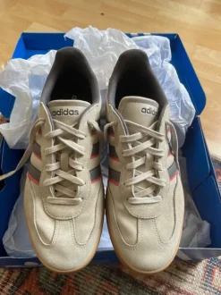 Adidas Sneaker Wildleder *ungetragen*