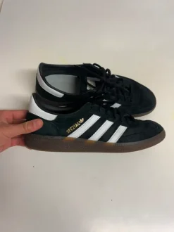 Adidas spezial