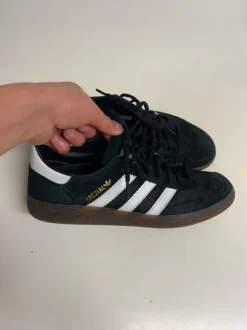 Adidas spezial