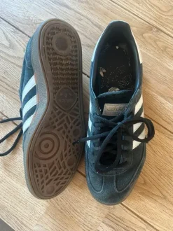 Adidas Spezial Schwarz