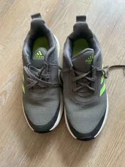 Adidas Sportschuhe Kinder Gr. 36 3,5