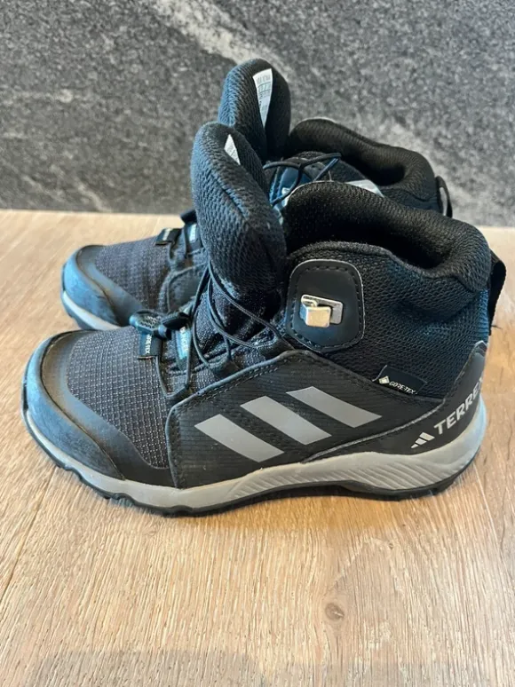 Adidas Terrex Gr. 29