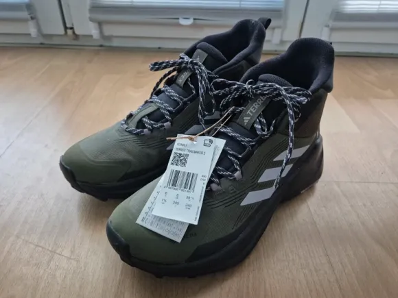 Adidas Terrex Trailmaker 2.0 Mid Gore-Tex oliv Gr. 39 1/3