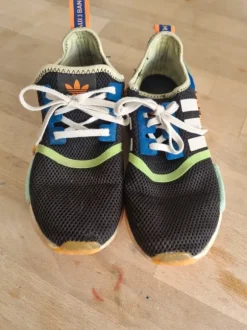 Adidas Turnschuhe gr. 36