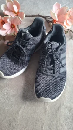 Adidas Turnschuhe Laufschuhe grau 40