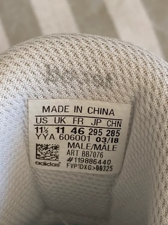 adidas Ultra Boost Clima Parley Weiß Blau