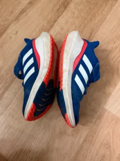 Adidas unisex Schuhe