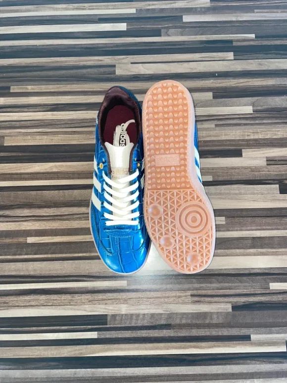 adidas x Wales Bonner Samba – Dunkelblau