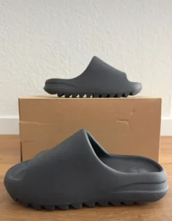 Adidas Yeezy Slides