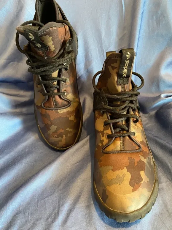 Adidas/Turbular Sneaker Herren Größe 42,5 – Camouflage – guter Zustand
