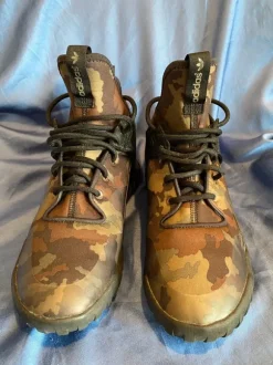 Adidas/Turbular Sneaker Herren Größe 42,5 – Camouflage – guter Zustand