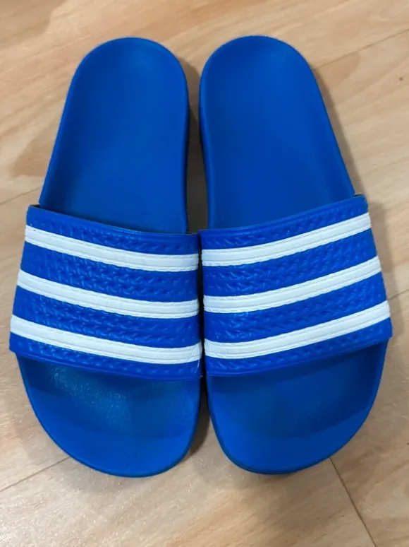 Adilette