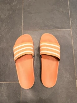 Adilette in salmon pink 46