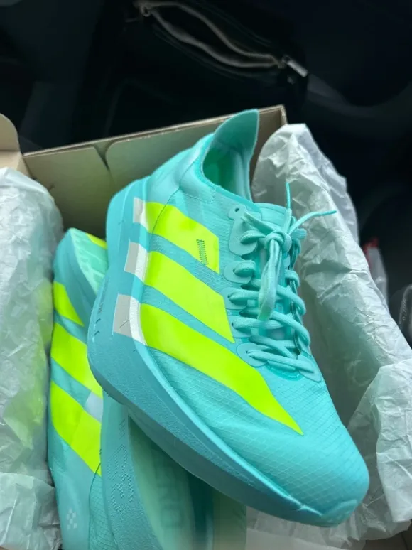 Adizero Adios Pro 4 m