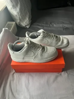 Air Force 1 x Drake Certified Lover – White/Weiß | Größe 44 | Sehr gut |