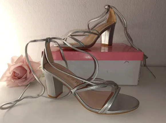 Allegra K Absatzschuhe Gr. 7 – elegant & zeitlos