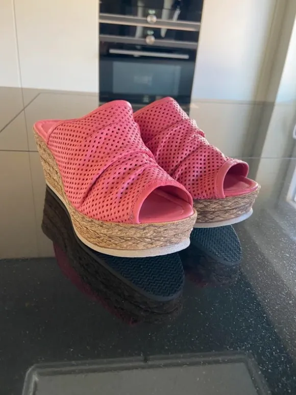 Andrea Conti Damen Pantoletten Gr. 38 – himbeere – NEU mit Etikett