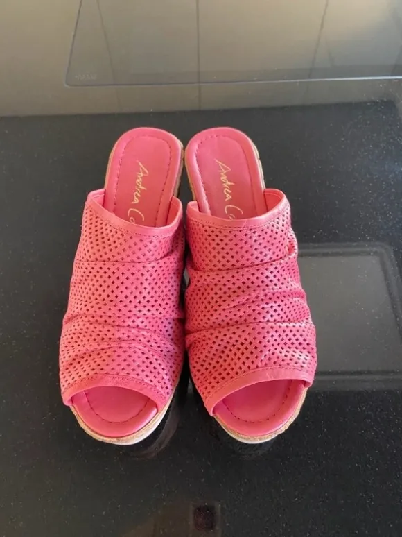 Andrea Conti Damen Pantoletten Gr. 38 – himbeere – NEU mit Etikett