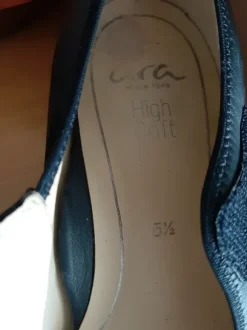 ARA - elegante Spangenpumps, Schwarz, silbrige Deko-Spange, Absatz Gr. 5,5 (=38)
