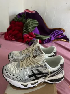 Asic gel kayono 14 cream/silver black