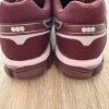 Asics burgundy maat 40