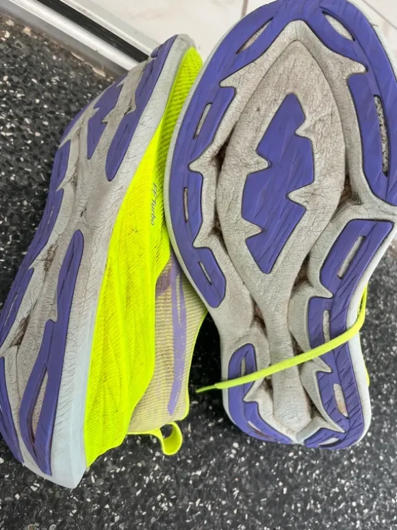 Asics FF Turbo Laufschuhe,Gr. 42,5