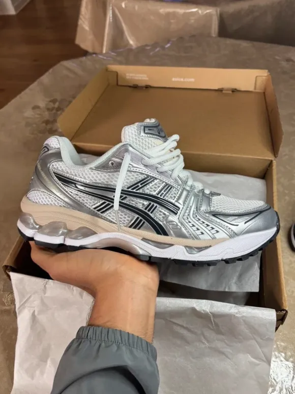 Asics Gel Kayano 14