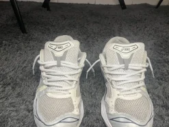 Asics GEL Kayano 14 cream silver navy blue (Gr.44)