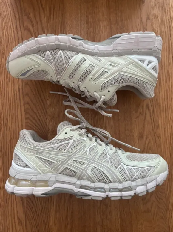 ASICS Gel Kayano 20 fossil/cream