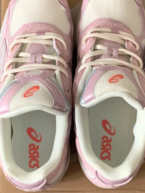 Asics Gel NYC