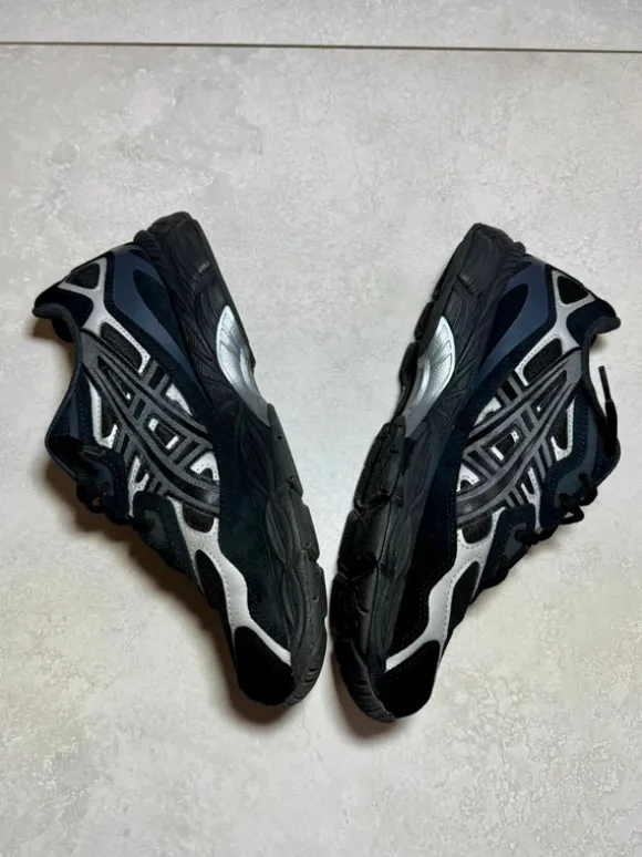 Asics Gel NYC Black Grey Blue 43.5