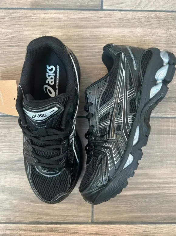 Asics Gel-Kayano 14 Black