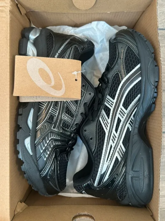Asics Gel-Kayano 14 Black