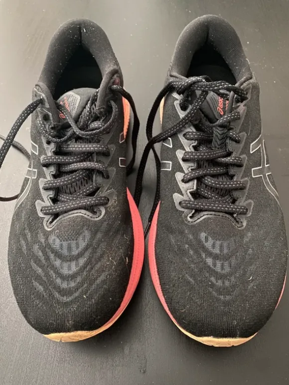 Asics GT-2000 11 maat 42