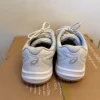 ASICS Hallen Schuhe Kids Gr 37,5