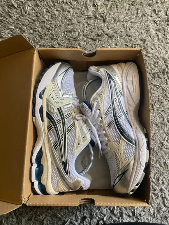 Asics kayano 14