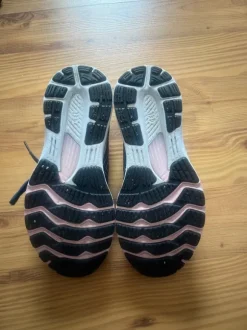 Asics Laufschuhe