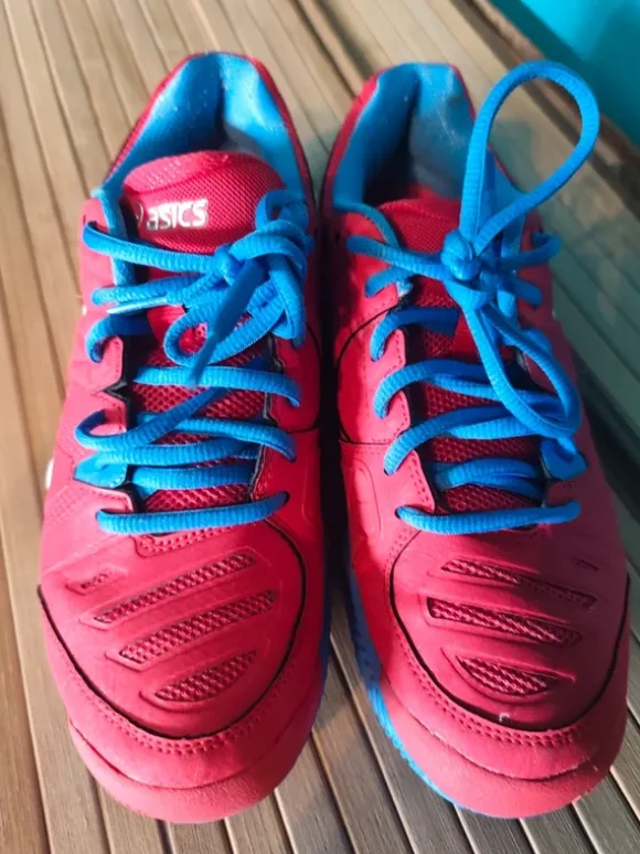 Asics Laufschuhe Gr.39,5