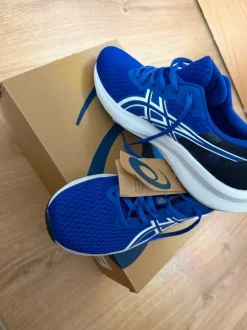 Asics Laufschuhe Herren.